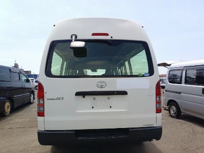 Toyota RegiusAce