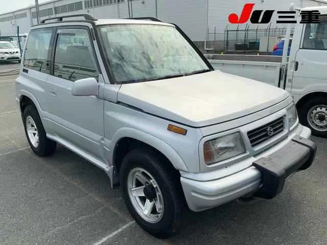 Suzuki Escudo  с аукциона в Японии