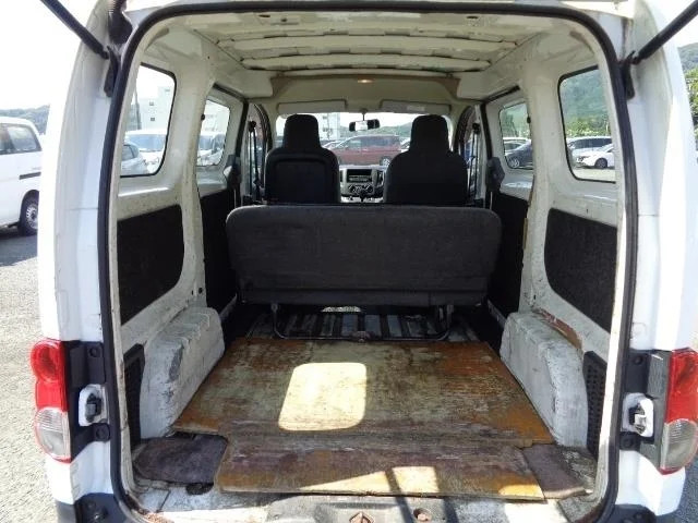 Nissan NV200  с аукциона в Японии