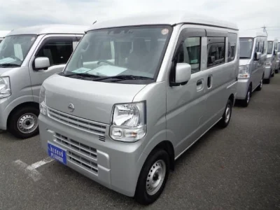 Nissan NV100 CLIPPER