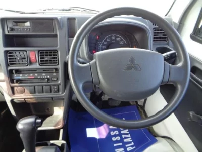 Mitsubishi MINICAB TRUCK