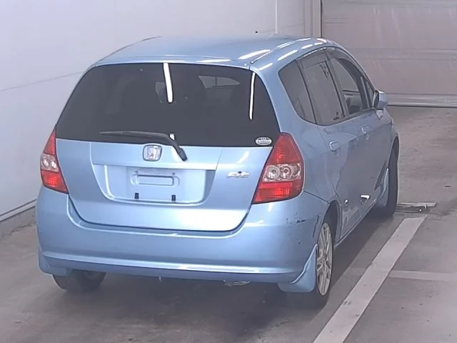 Honda Fit  с аукциона в Японии
