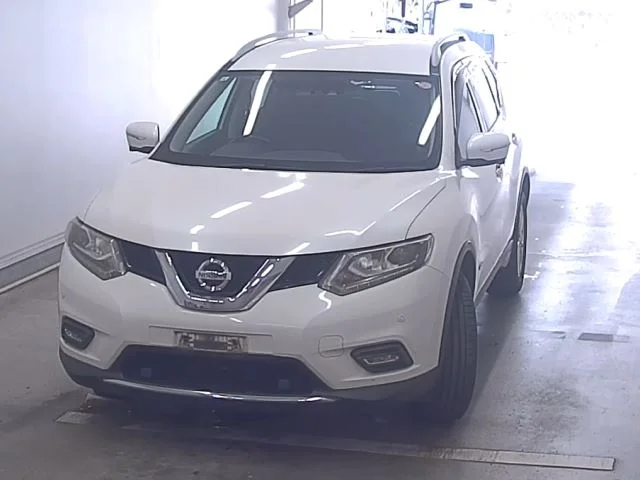 Nissan X-Trail  с аукциона в Японии