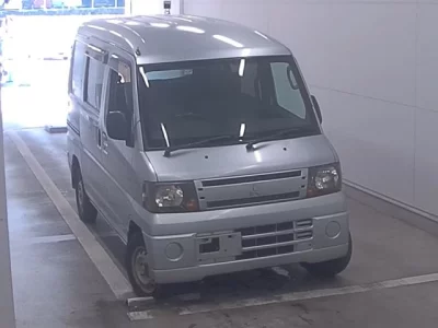 MITSUBISHI MINICAB