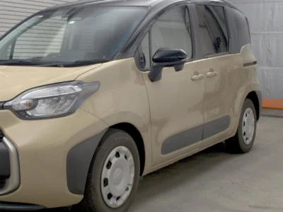 TOYOTA SIENTA