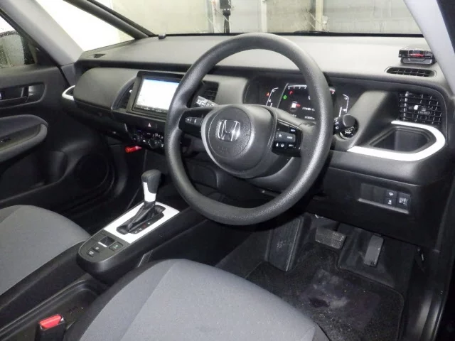 Honda Fit  с аукциона в Японии