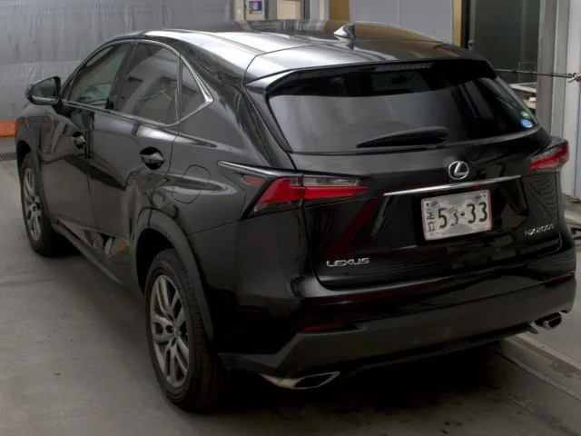 Lexus NX300  с аукциона в Японии
