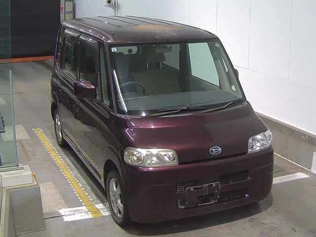 Daihatsu Tanto  с аукциона в Японии