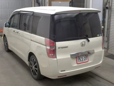 Honda STEP WAGON