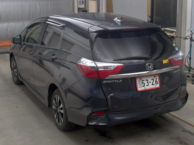 Honda Shuttle  с аукциона в Японии