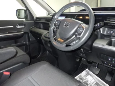 HONDA STEPWGN SPADA