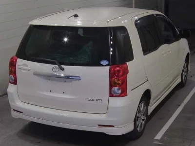 Toyota Raum