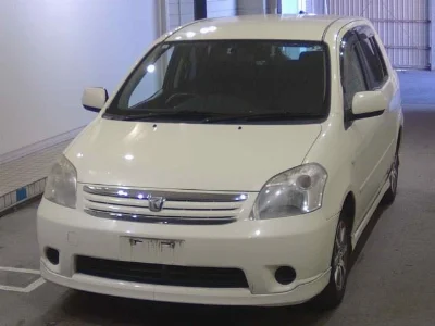 Toyota Raum
