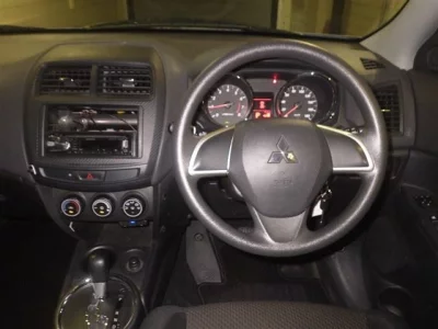 Mitsubishi RVR