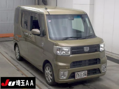 DAIHATSU WAKE