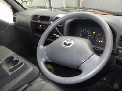 Mazda Bongo Van