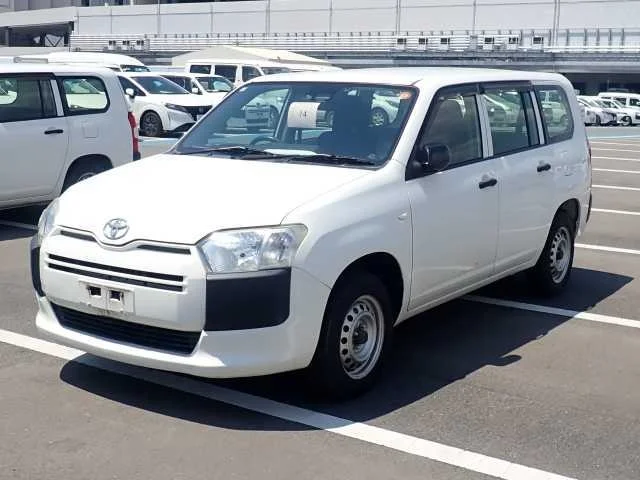 Toyota Succeed  с аукциона в Японии