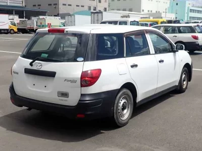MAZDA FAMILIA VAN