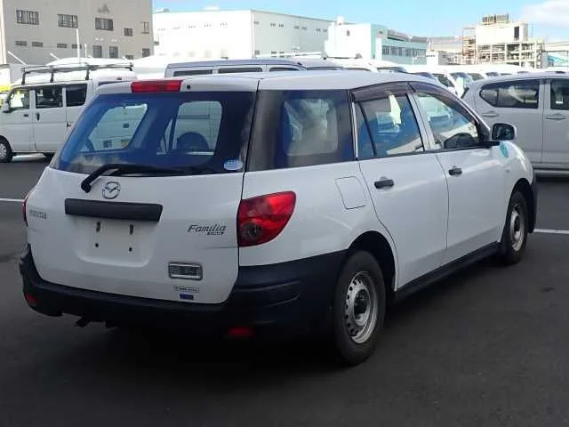 Mazda Familia S-Wagon  с аукциона в Японии