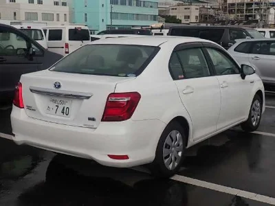 TOYOTA COROLLA AXIO