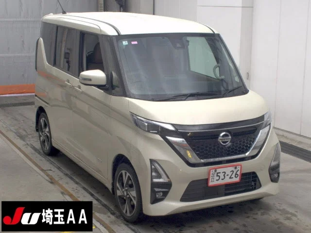 Nissan Roox  с аукциона в Японии