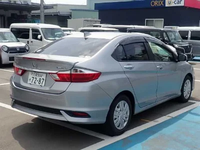 Honda GRACE