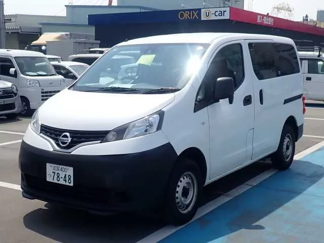 Nissan NV200  с аукциона в Японии