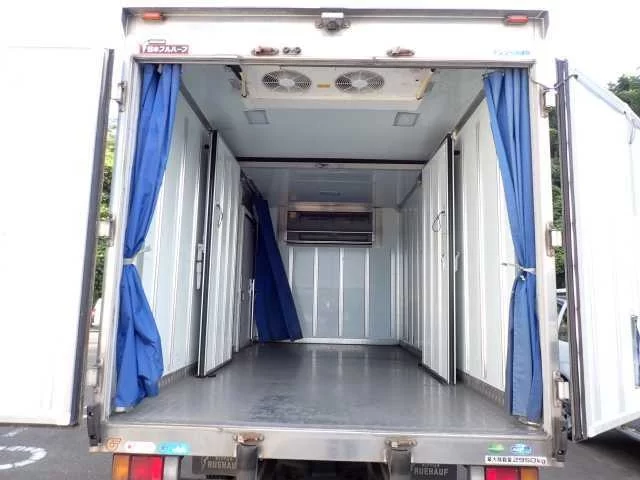 Isuzu Elf  с аукциона в Японии