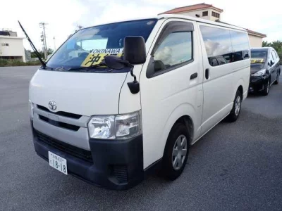 Toyota HiAce Van