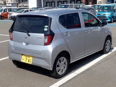 Daihatsu MIRA E S
