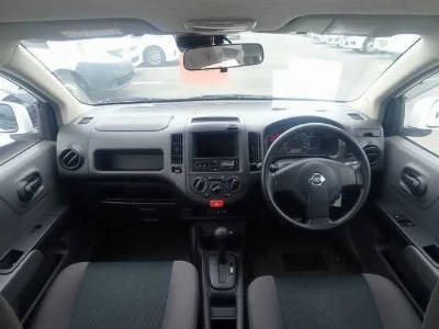Nissan AD