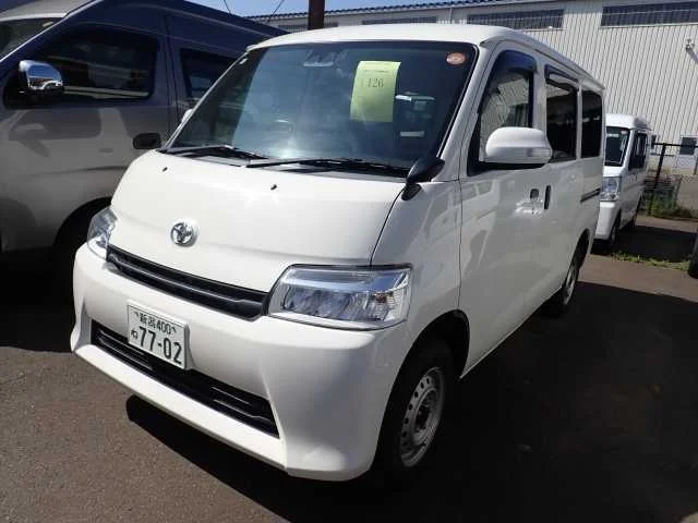 Toyota TownAce  с аукциона в Японии