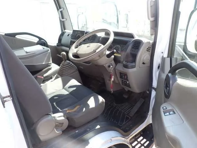 Nissan Atlas  с аукциона в Японии