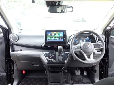 Mitsubishi EK X