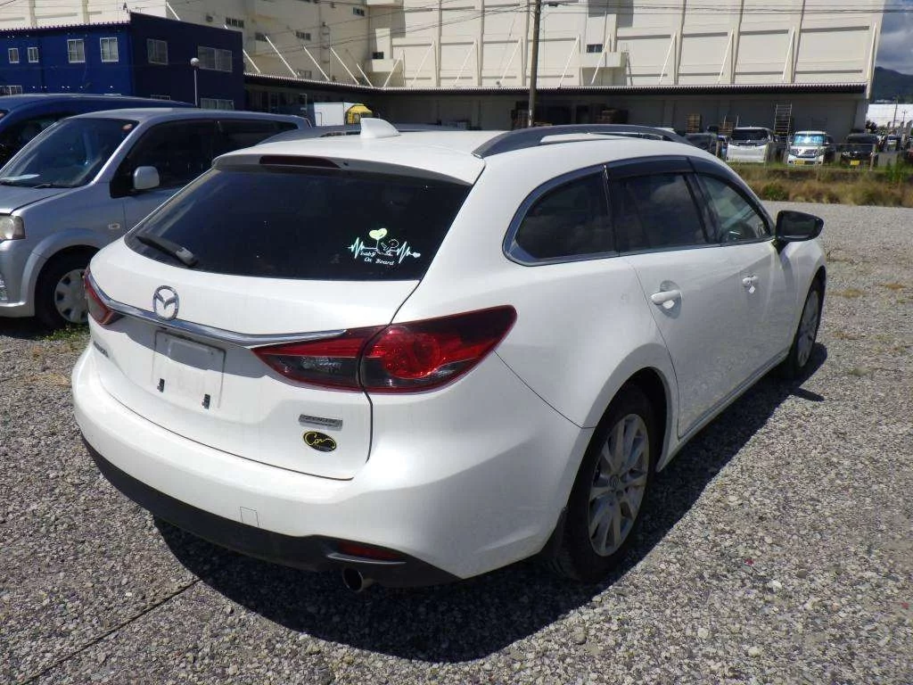 Mazda Atenza  с аукциона в Японии