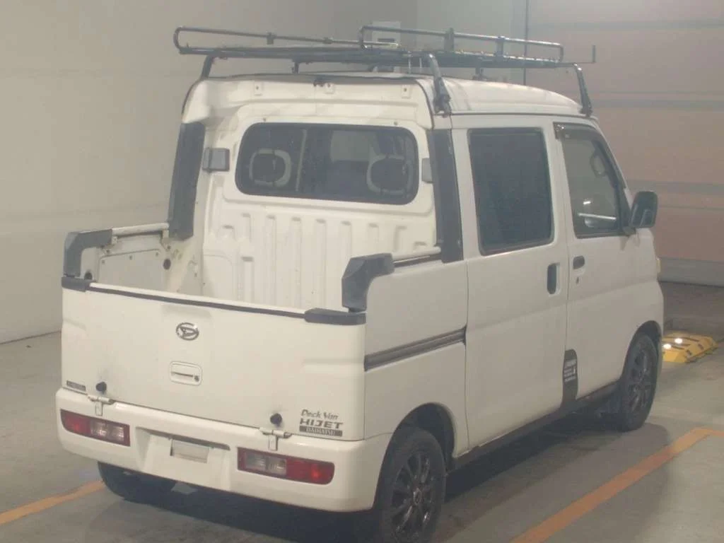 Daihatsu Hijet Deck Van  с аукциона в Японии