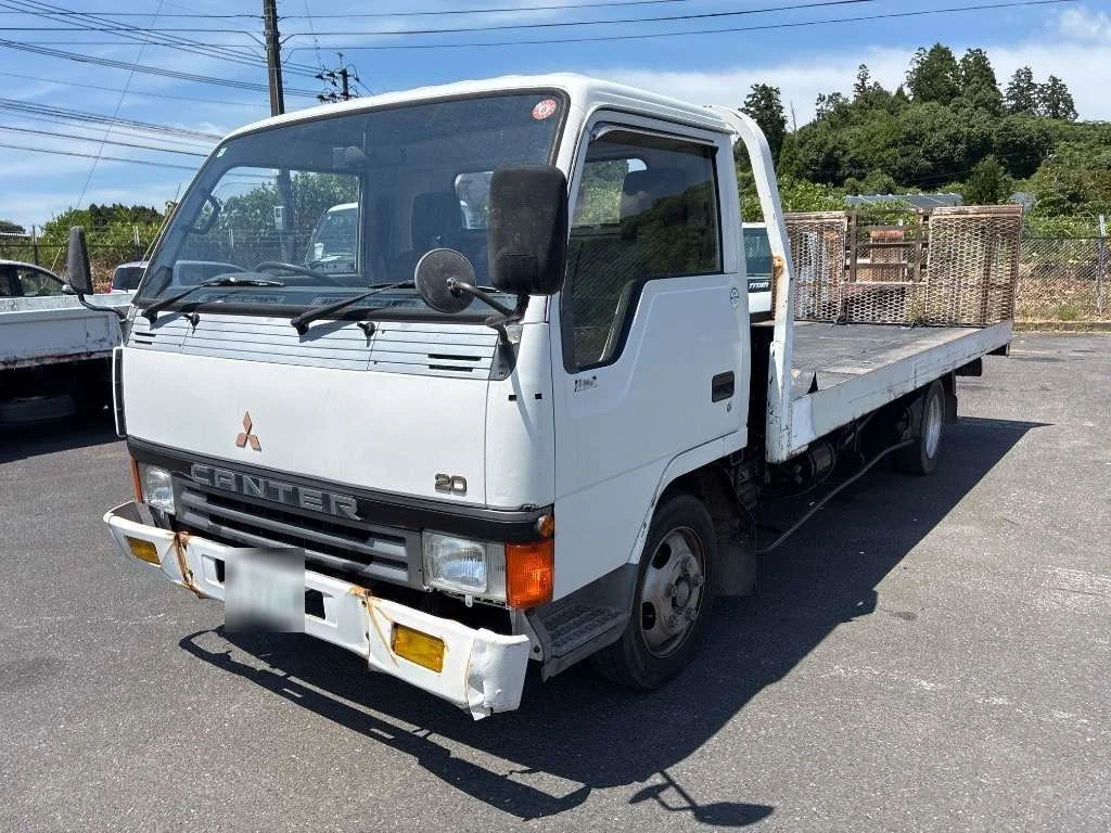 Mitsubishi Fuso Canter  с аукциона в Японии