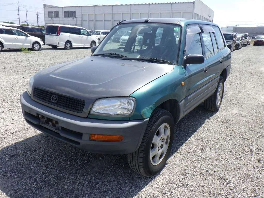 Toyota RAV4  с аукциона в Японии