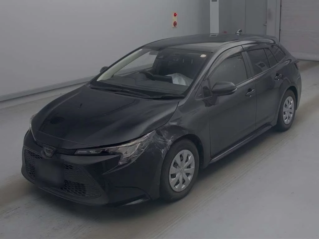 Toyota Corolla Touring Sports  с аукциона в Японии