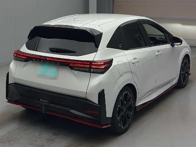 NISSAN AURA