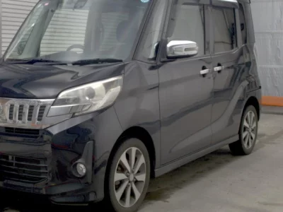Mitsubishi EK X SPACE