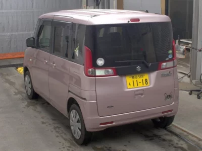 Suzuki Spacia