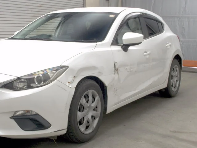 Mazda Axela  с аукциона в Японии