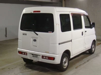 Toyota Pixis Van
