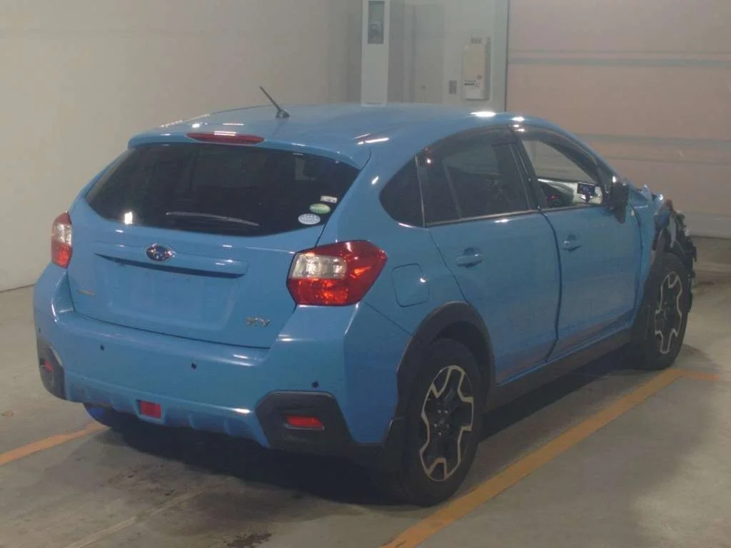 Subaru XV  с аукциона в Японии