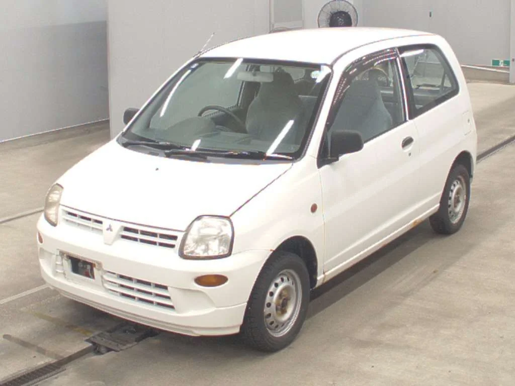Mitsubishi Minica  с аукциона в Японии