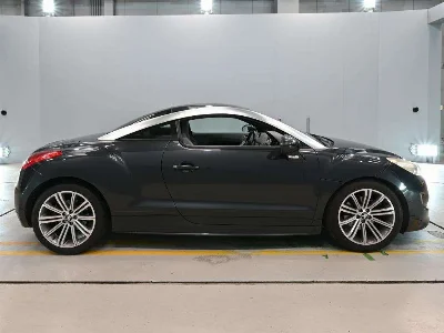 Peugeot RCZ