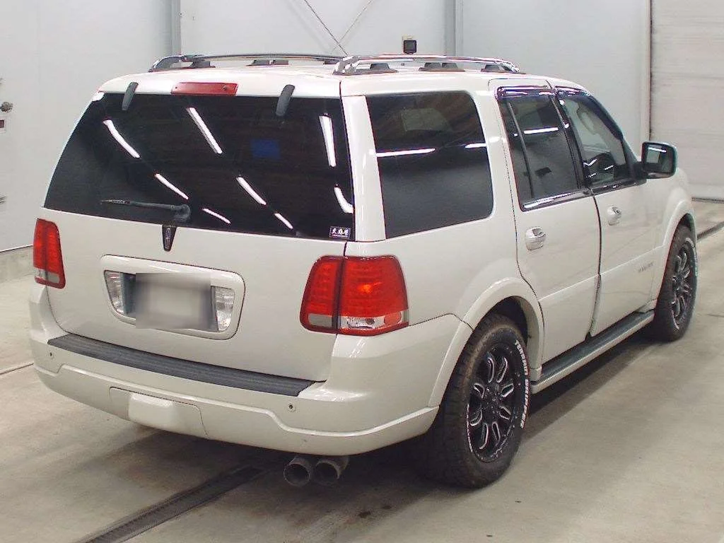 Lincoln Navigator  с аукциона в Японии