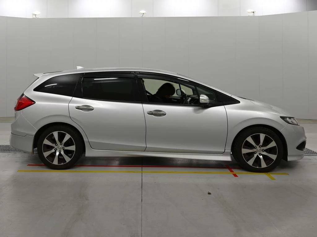 Honda Jade  с аукциона в Японии