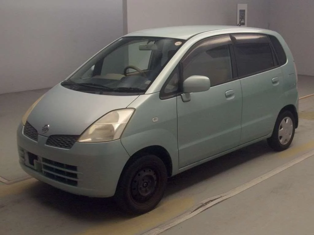 Nissan Moco  с аукциона в Японии